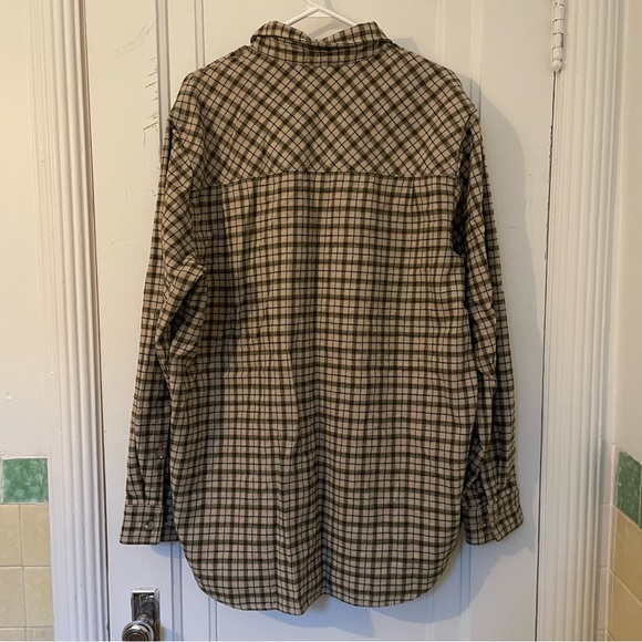 TNA Plaid Oversized button up - Picture 2 of 4